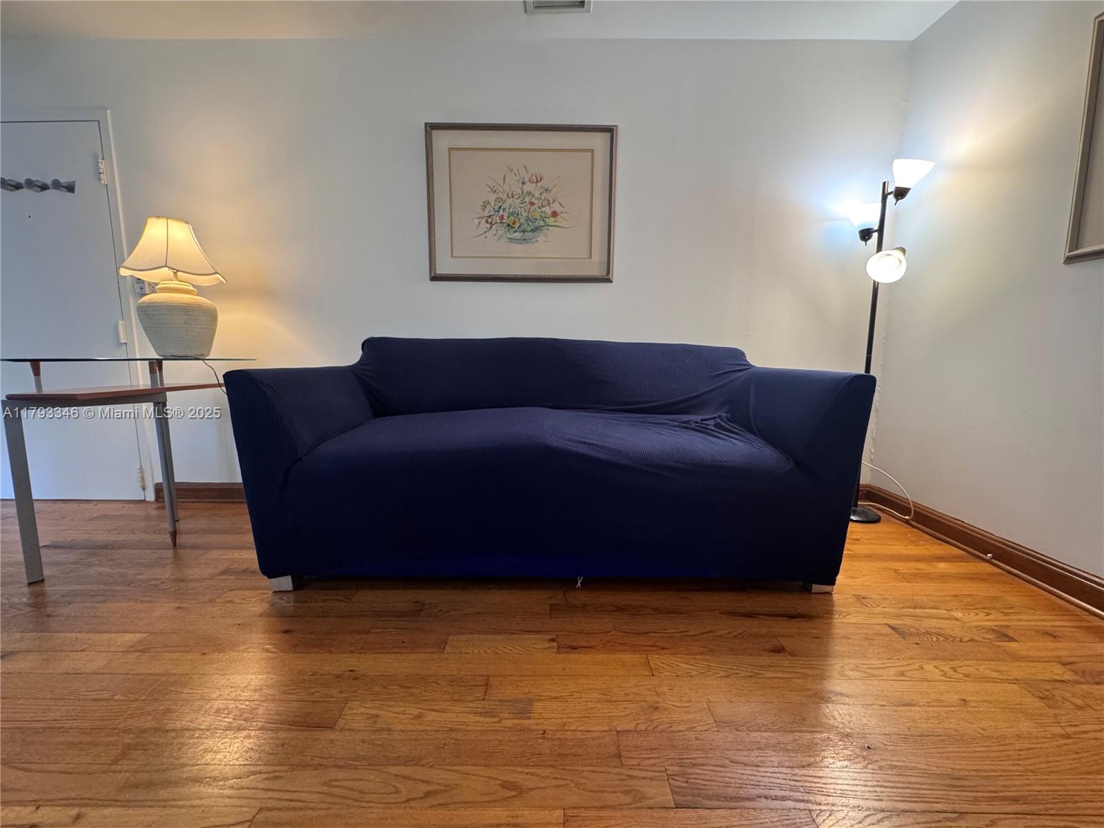 THE PRESIDENT CONDO - Residential