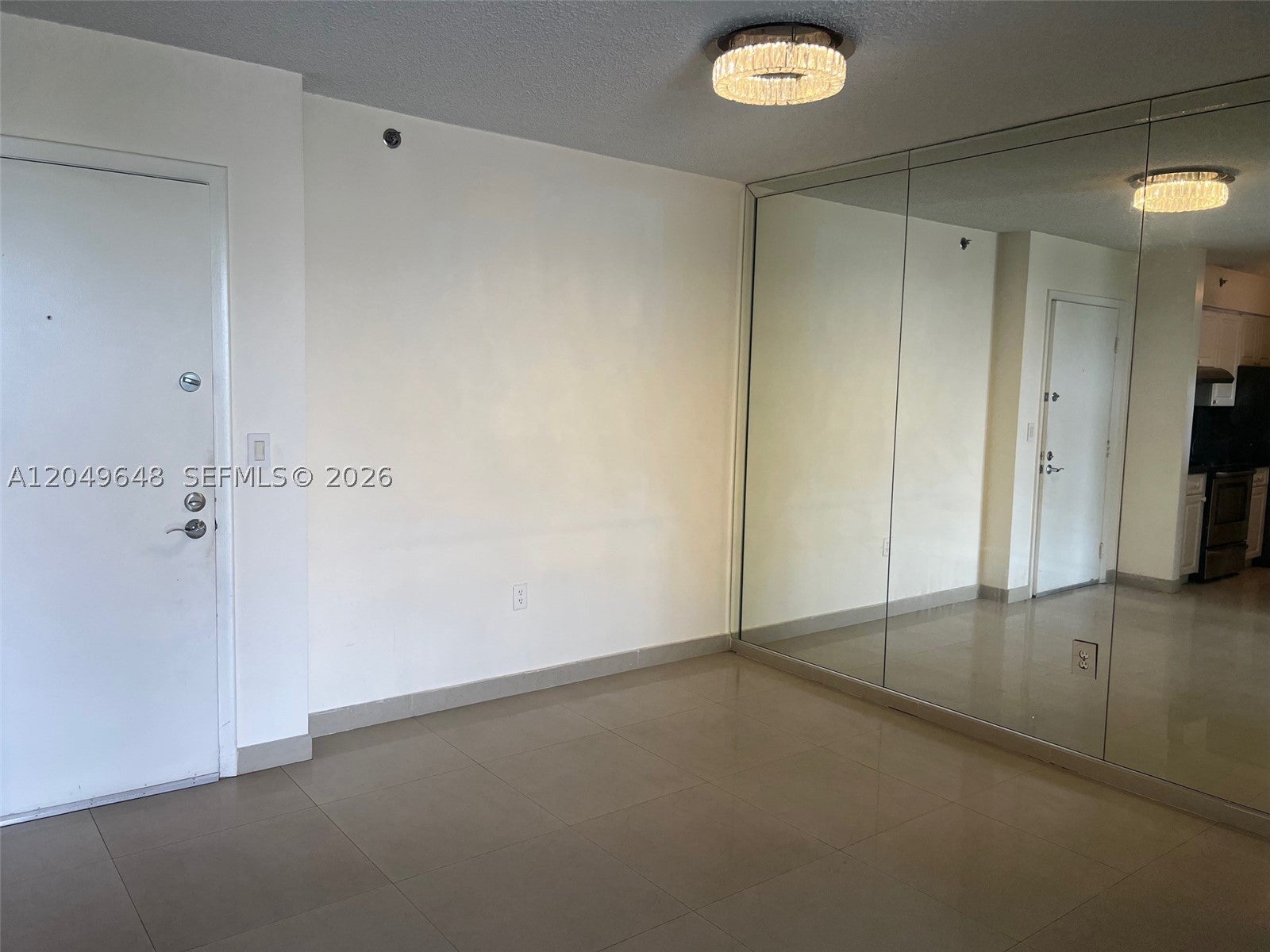 19601 E Country Club Dr 7405