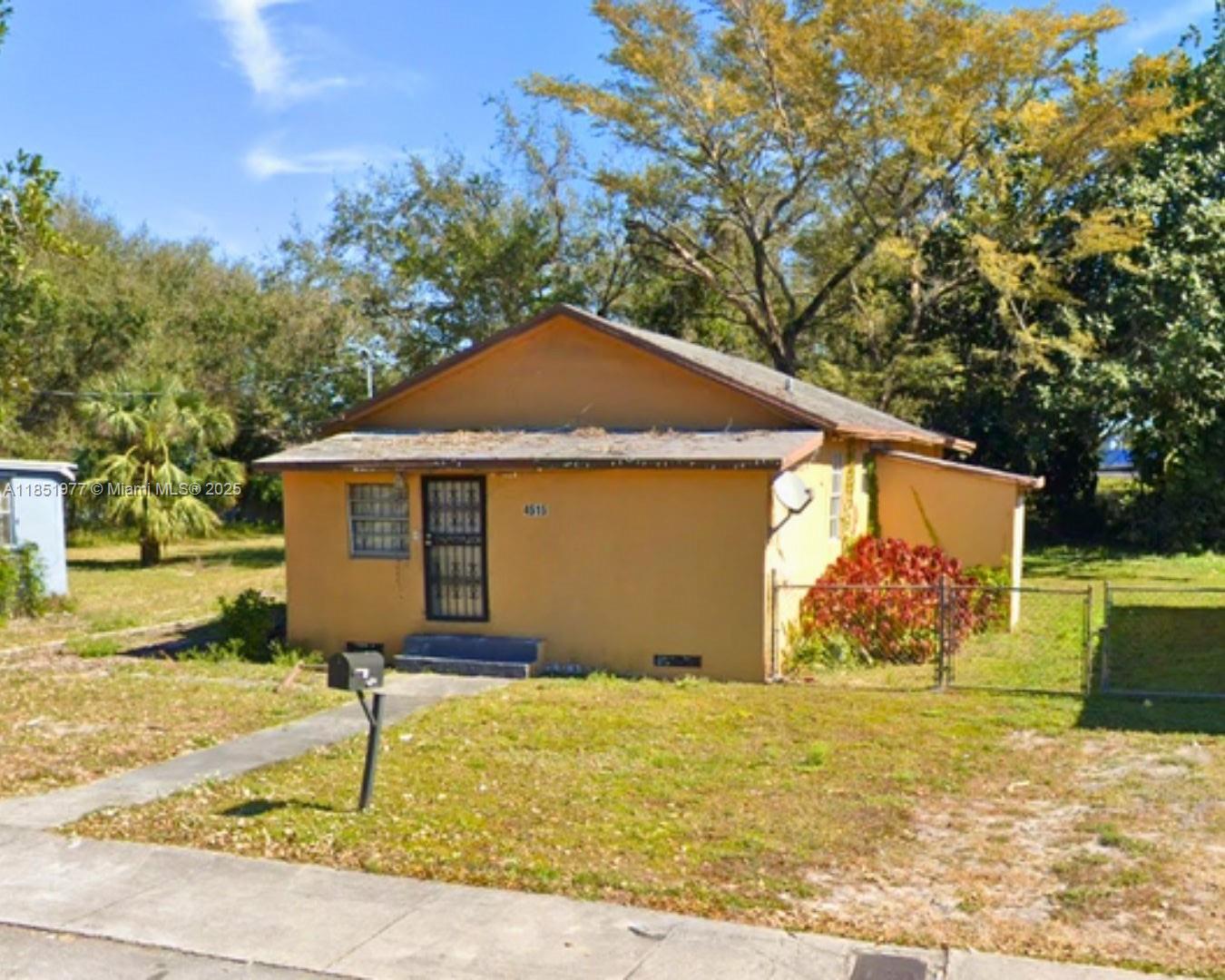 4501 NW 33rd Ave