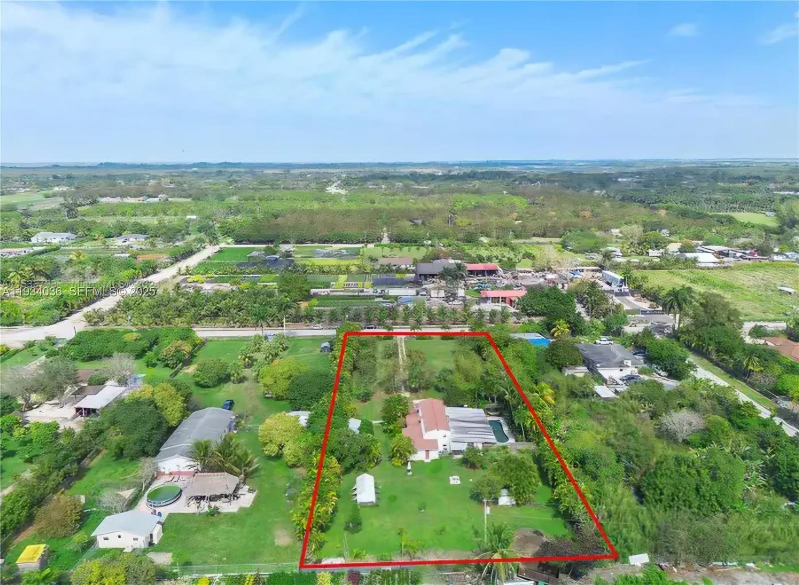 Redland Farmhouse - Residential