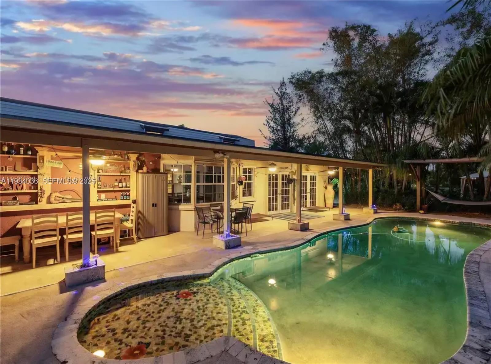 Redland Farmhouse - Residential