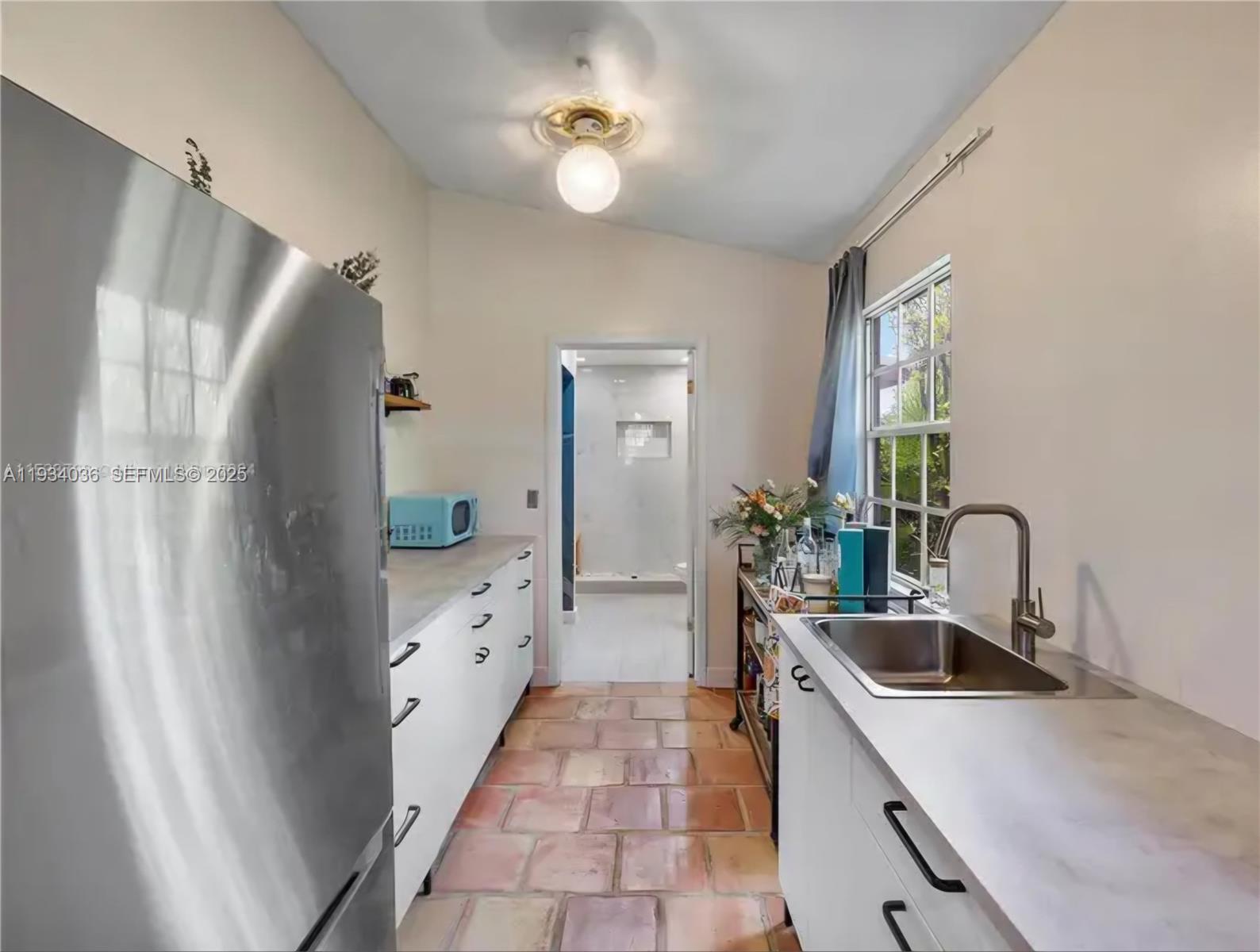 Redland Farmhouse - Residential