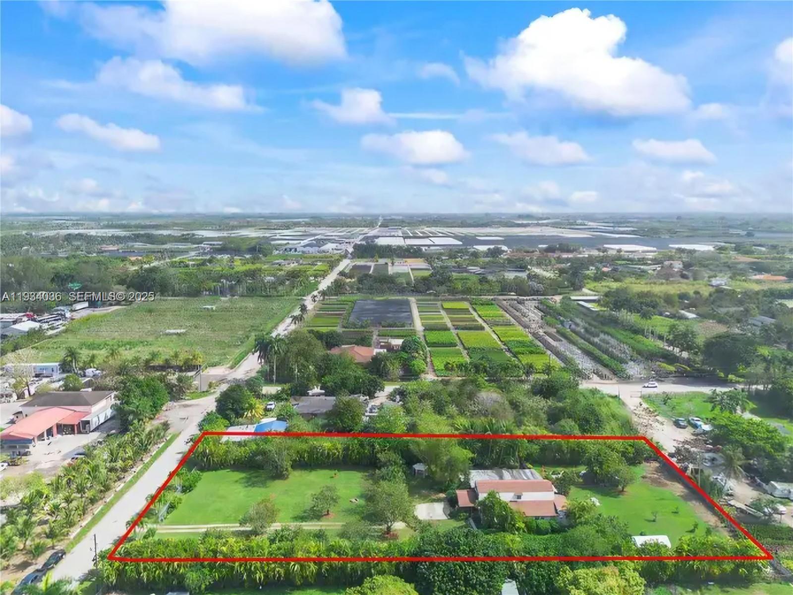 Redland Farmhouse - Residential