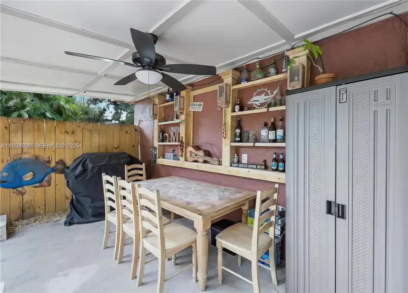 Redland Farmhouse - Residential