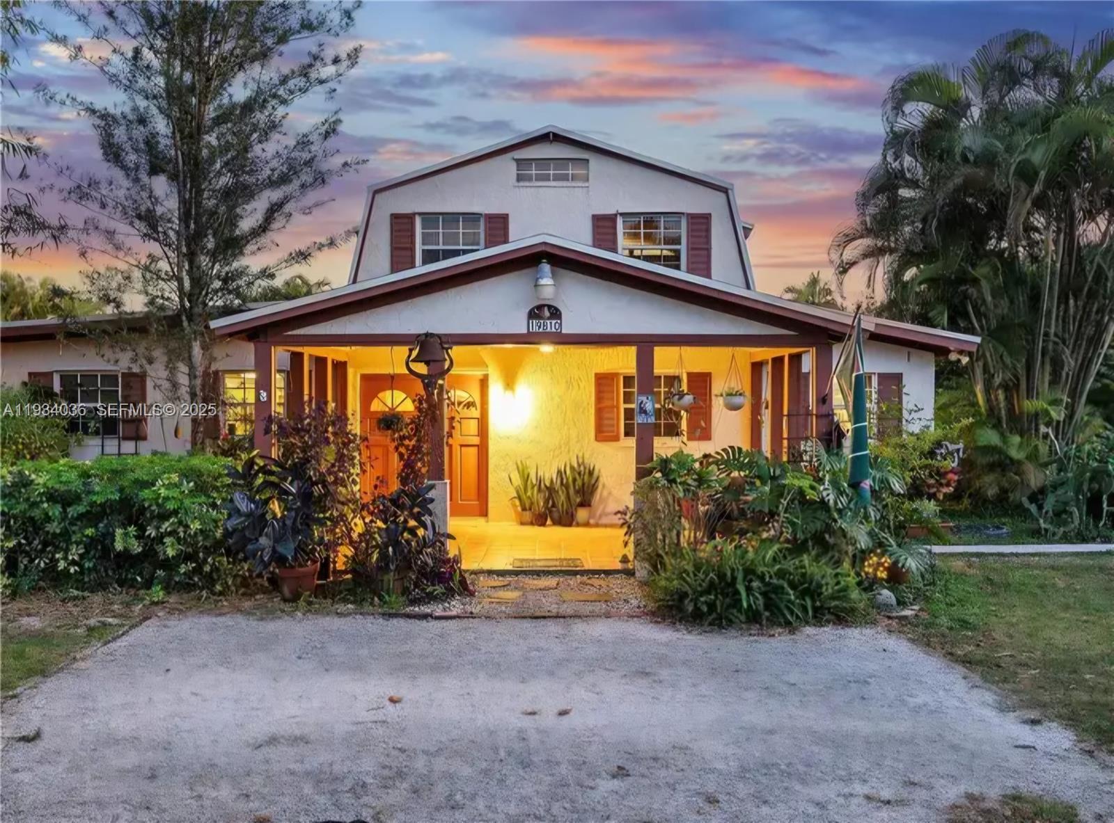 Redland Farmhouse - Residential