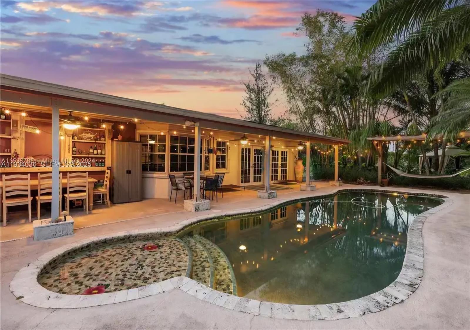 Redland Farmhouse - Residential