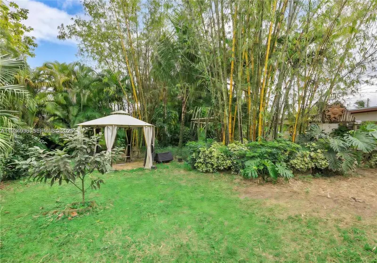 Redland Farmhouse - Residential