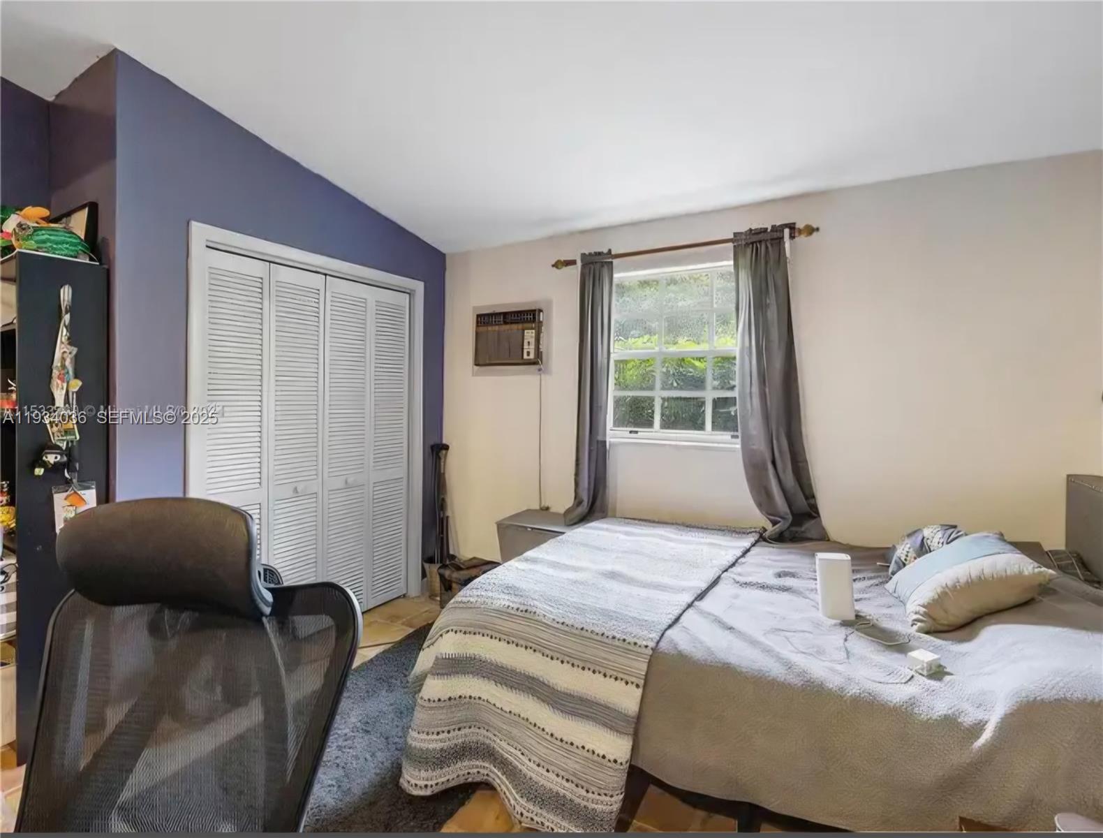 Redland Farmhouse - Residential