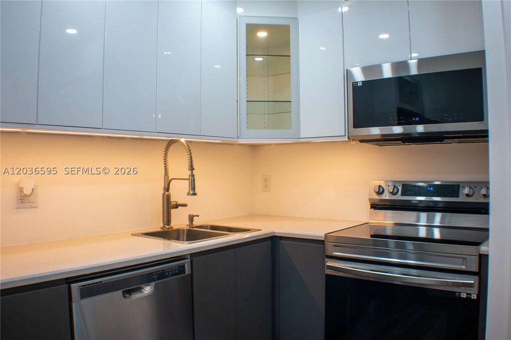 Photo of 4164 Inverrary Dr #1004, Lauderhill, FL 33319 (MLS # A12036595)