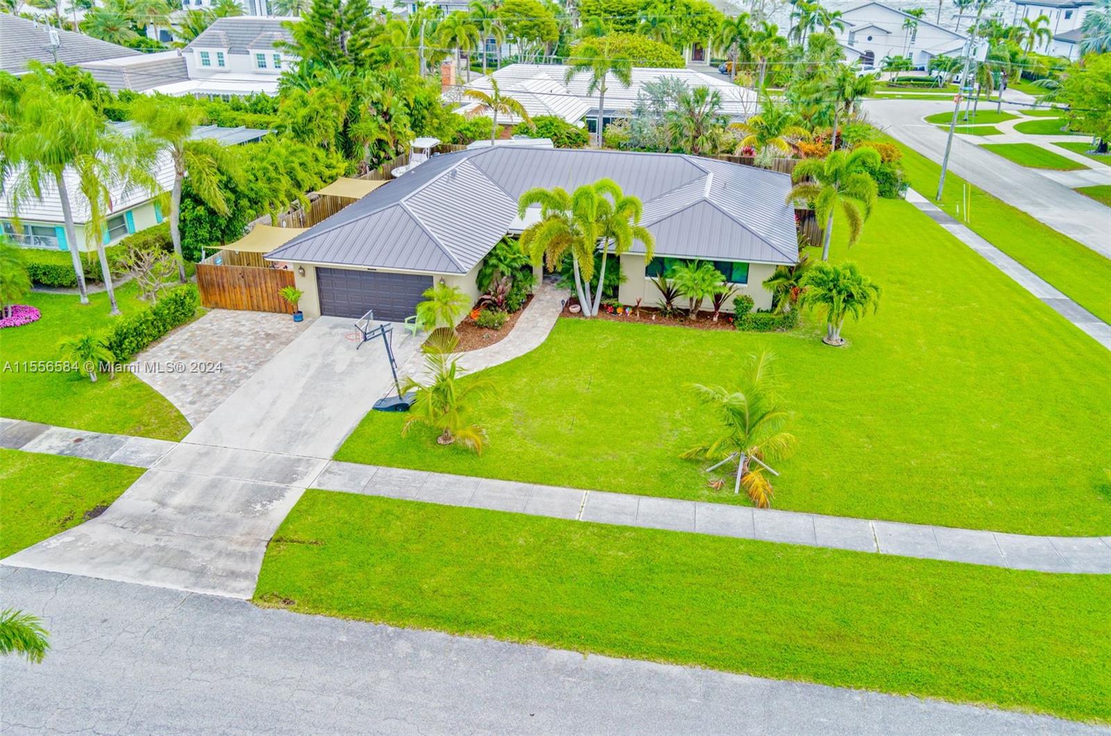 Property for Sale at 854 Fathom Ct Ct, North Palm Beach, Palm Beach County, Florida - Bedrooms: 3 
Bathrooms: 2  - $1,495,000