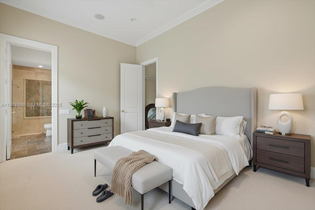 HARBOR VILLAGE - Residential