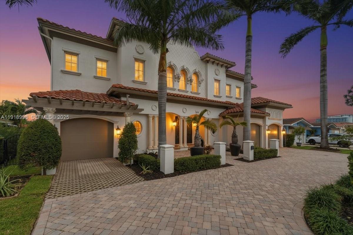 HARBOR VILLAGE - Residential