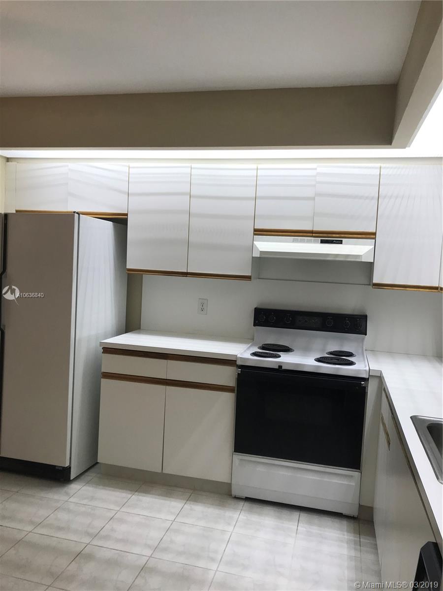 CAMBRIDGE AT CENTURY VILL - Residential