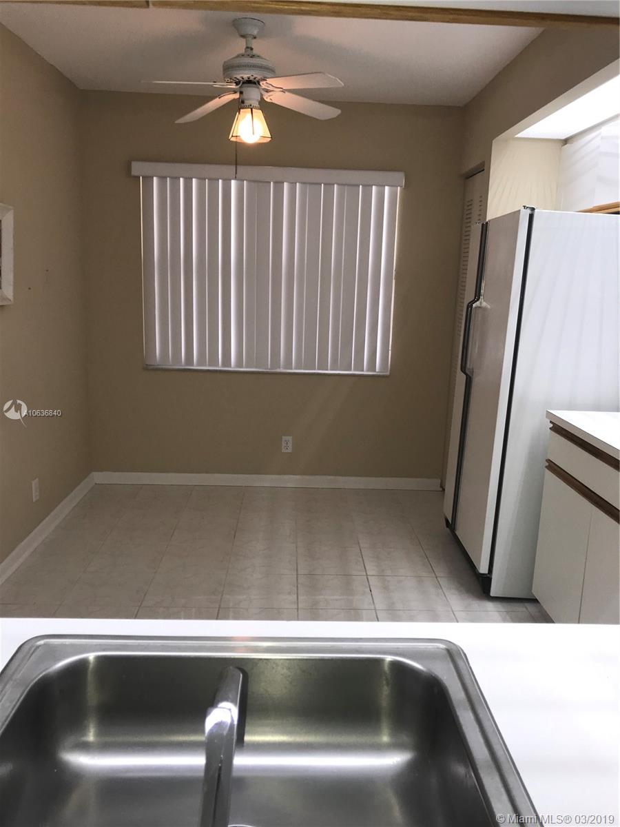 CAMBRIDGE AT CENTURY VILL - Residential