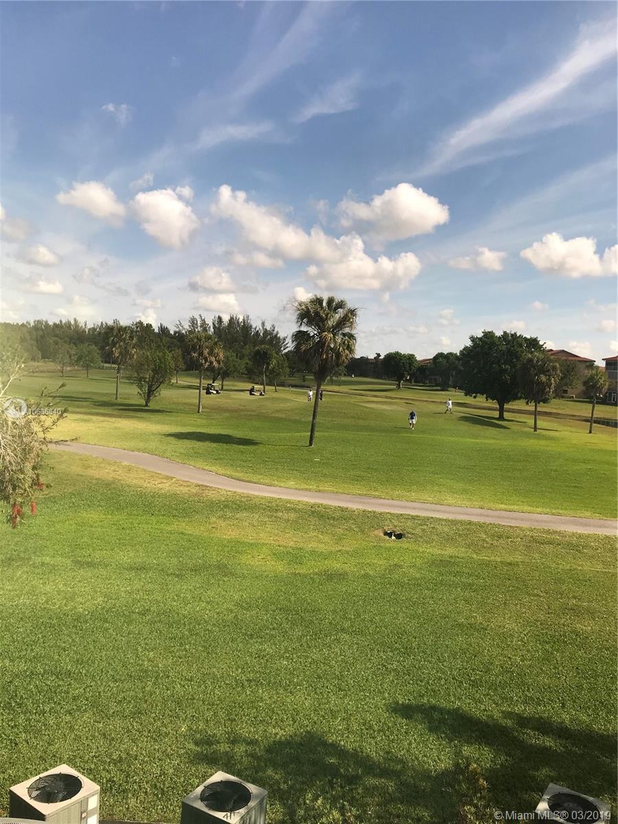 CAMBRIDGE AT CENTURY VILL - Residential