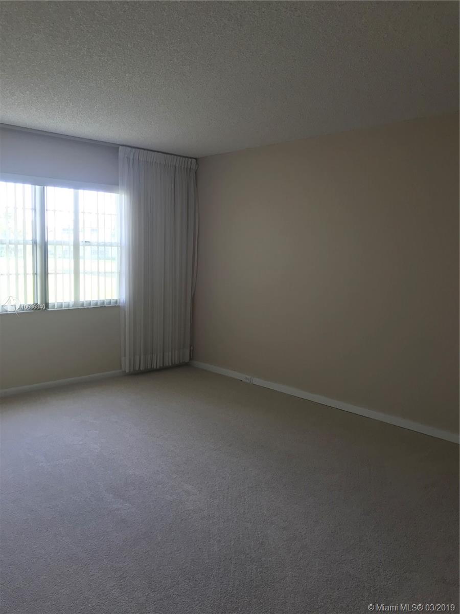 CAMBRIDGE AT CENTURY VILL - Residential