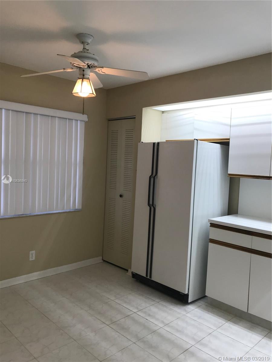 CAMBRIDGE AT CENTURY VILL - Residential