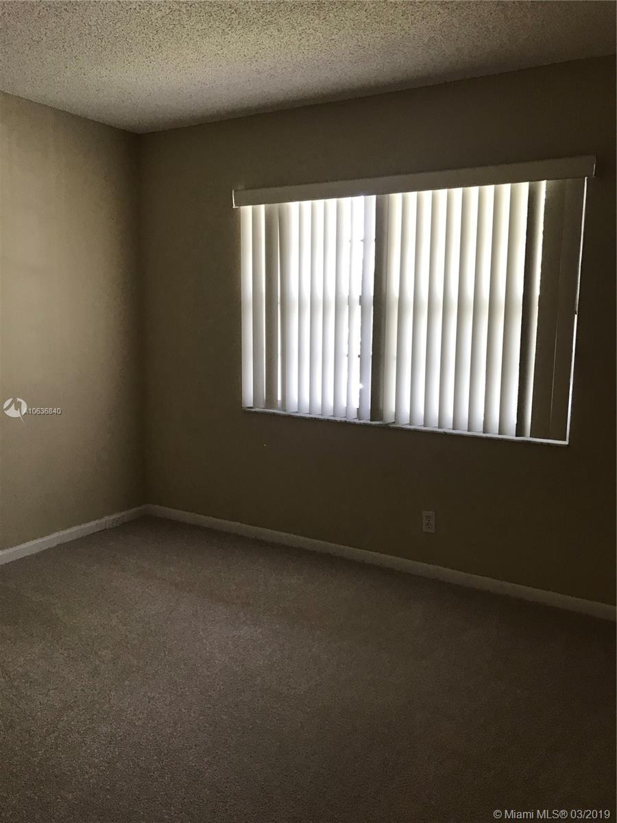 CAMBRIDGE AT CENTURY VILL - Residential