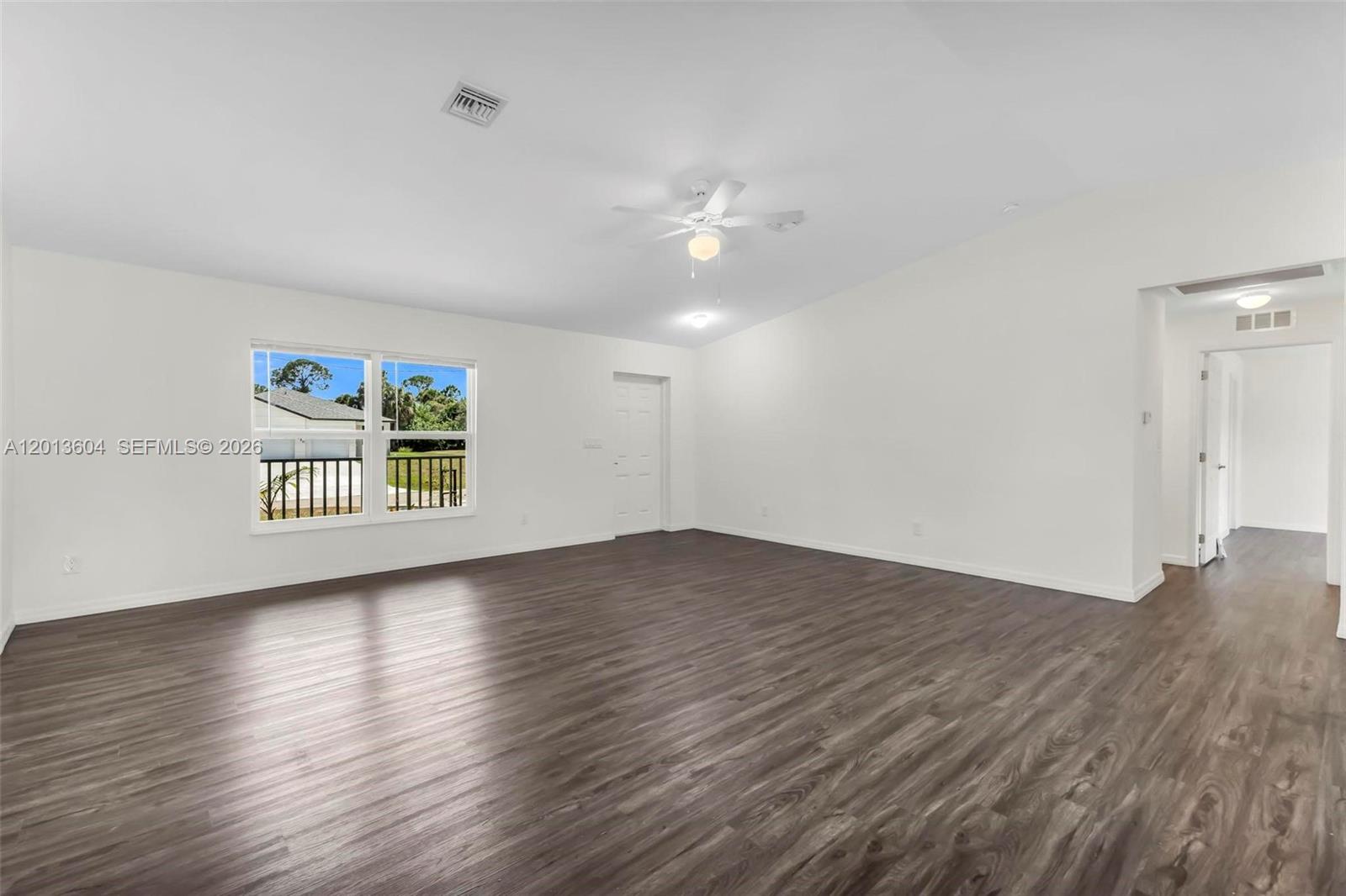 PORT LABELLE UNIT 6 - Residential