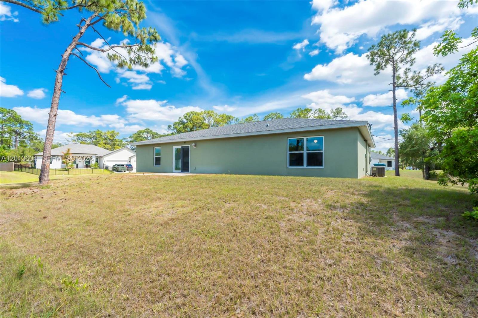 PORT LABELLE UNIT 6 - Residential
