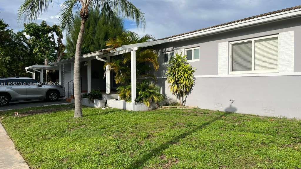View photos, virtual tours, details... 2365 SW 21st Ave