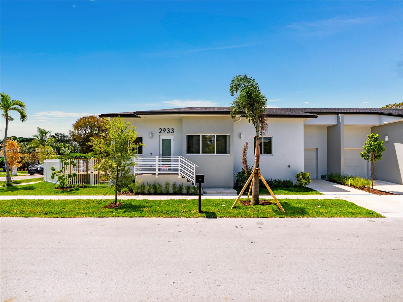 PINE TREE PARK - Residential Lease