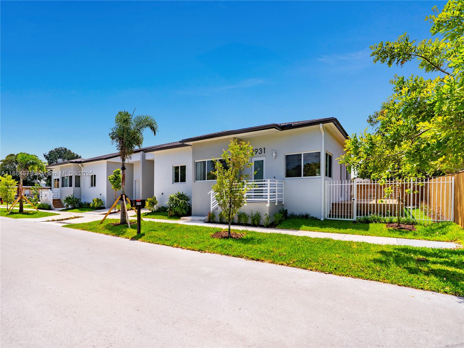 PINE TREE PARK - Residential Lease