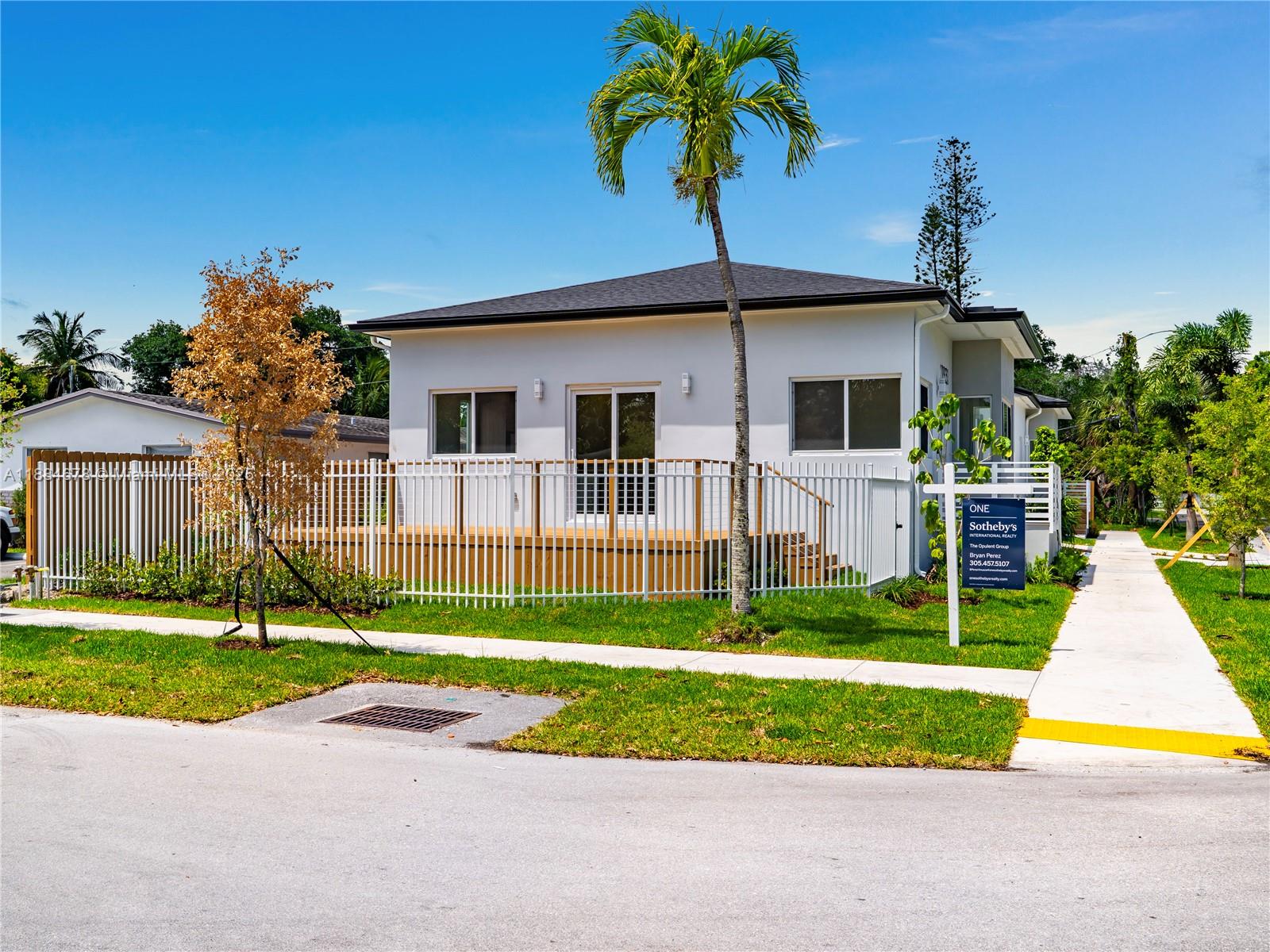 PINE TREE PARK - Residential Lease