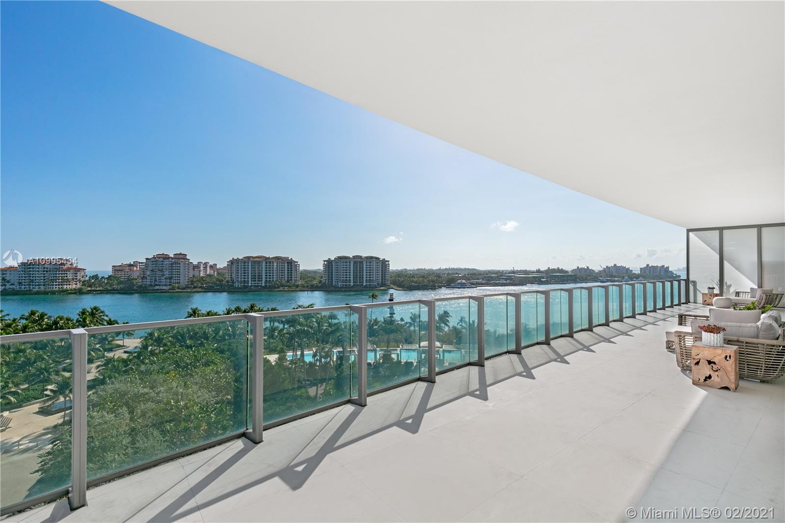 APOGEE CONDO - Residential