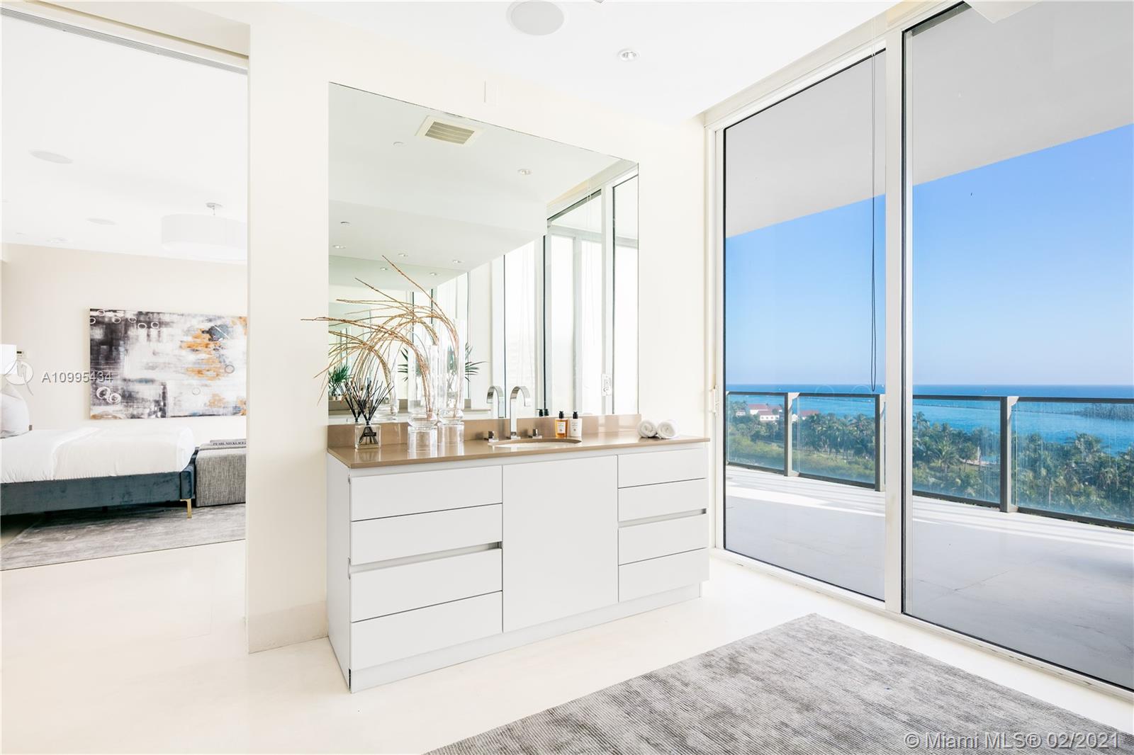 APOGEE CONDO - Residential