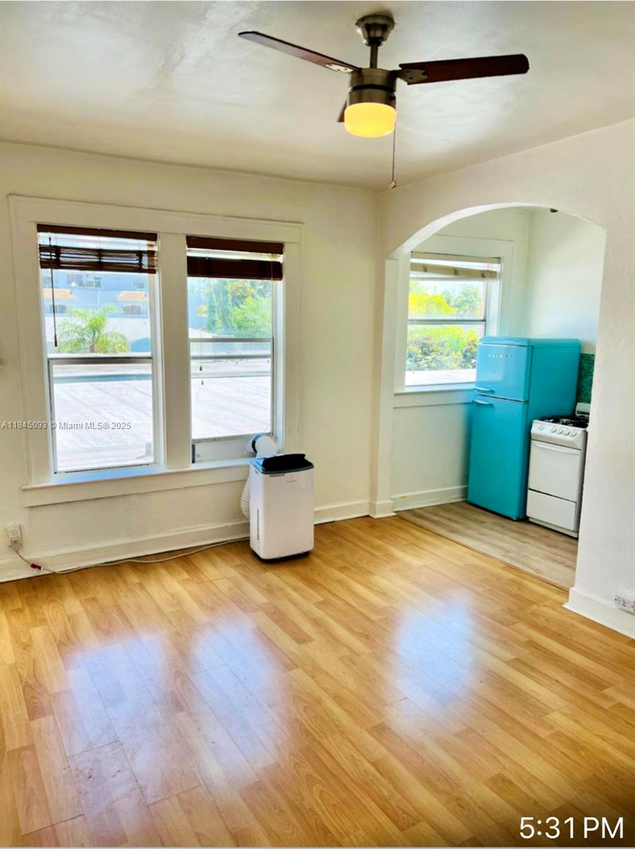 Sevilla Condo - Residential
