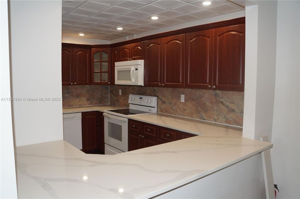 Photo of 1400 NE 55th St #102, Fort Lauderdale, FL 33334 (MLS # A11331334)