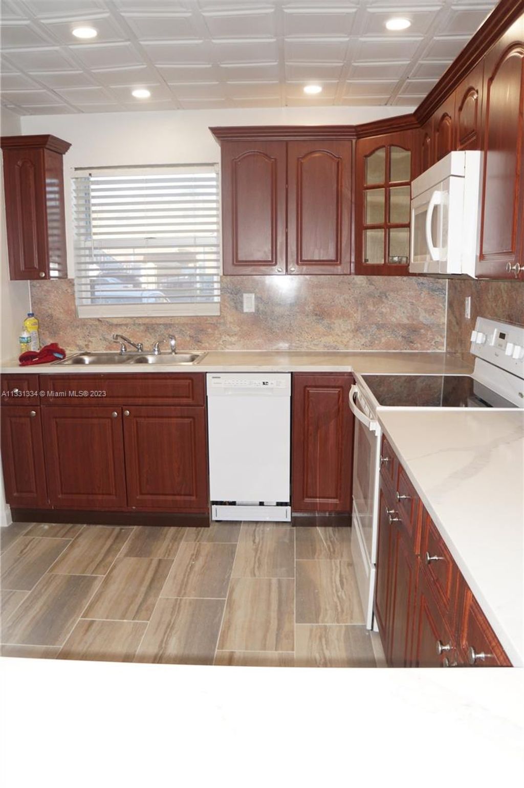 Photo of 1400 NE 55th St #102, Fort Lauderdale, FL 33334 (MLS # A11331334)