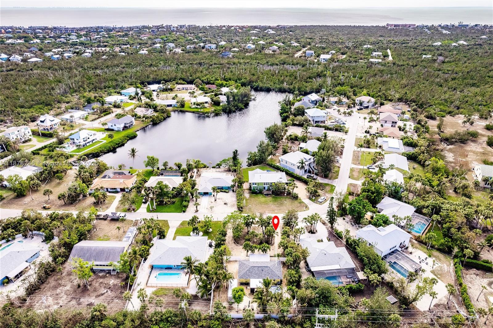 SANIBEL LAKE ESTATES - Residential