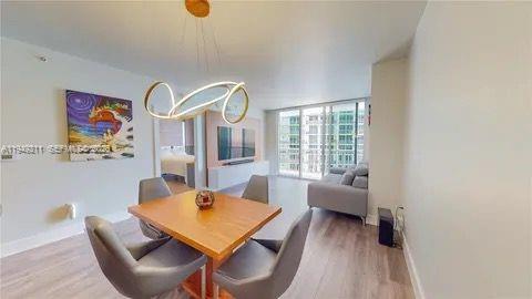 OPERA TOWER CONDO - Residential