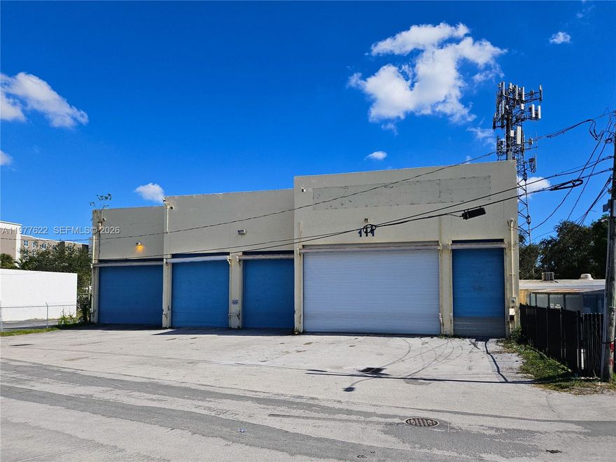 Property Features 
• 16,984 SF space built in 1991
• 20’ clear ceiling height; ideal for racking and high-cube storage
• Single-tenant layout with flexible interior configuration
• 20 surface parking spaces available

Location Features
• Located in Dania Beach/Fort Lauderdale industrial submarket, part of the broader South Florida distribution corridor
• Easy access to I-95 and Federal Highway (US-1)
• 1 mile to Fort Lauderdale-Hollywood International Airport (FLL)
• Close proximity to Port Everglades, one of South Florida’s premier cargo and shipping gateways