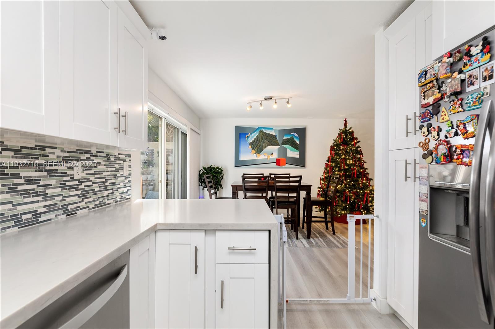 PEMBROKE ISLES 1 - Residential