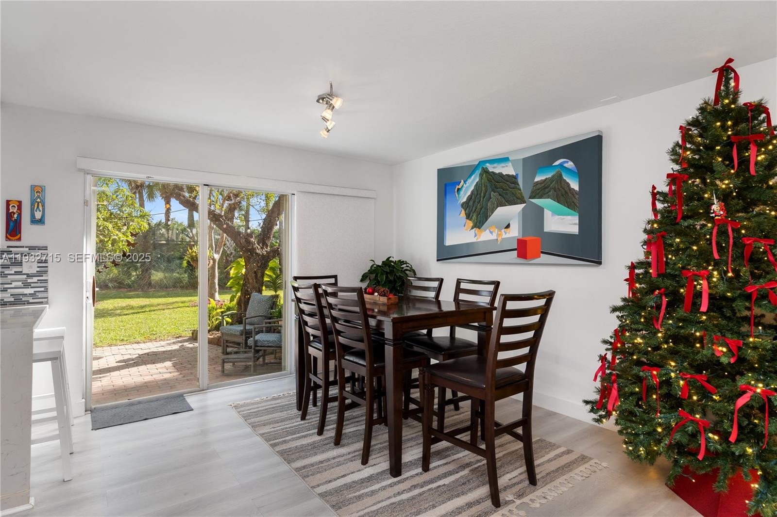 PEMBROKE ISLES 1 - Residential