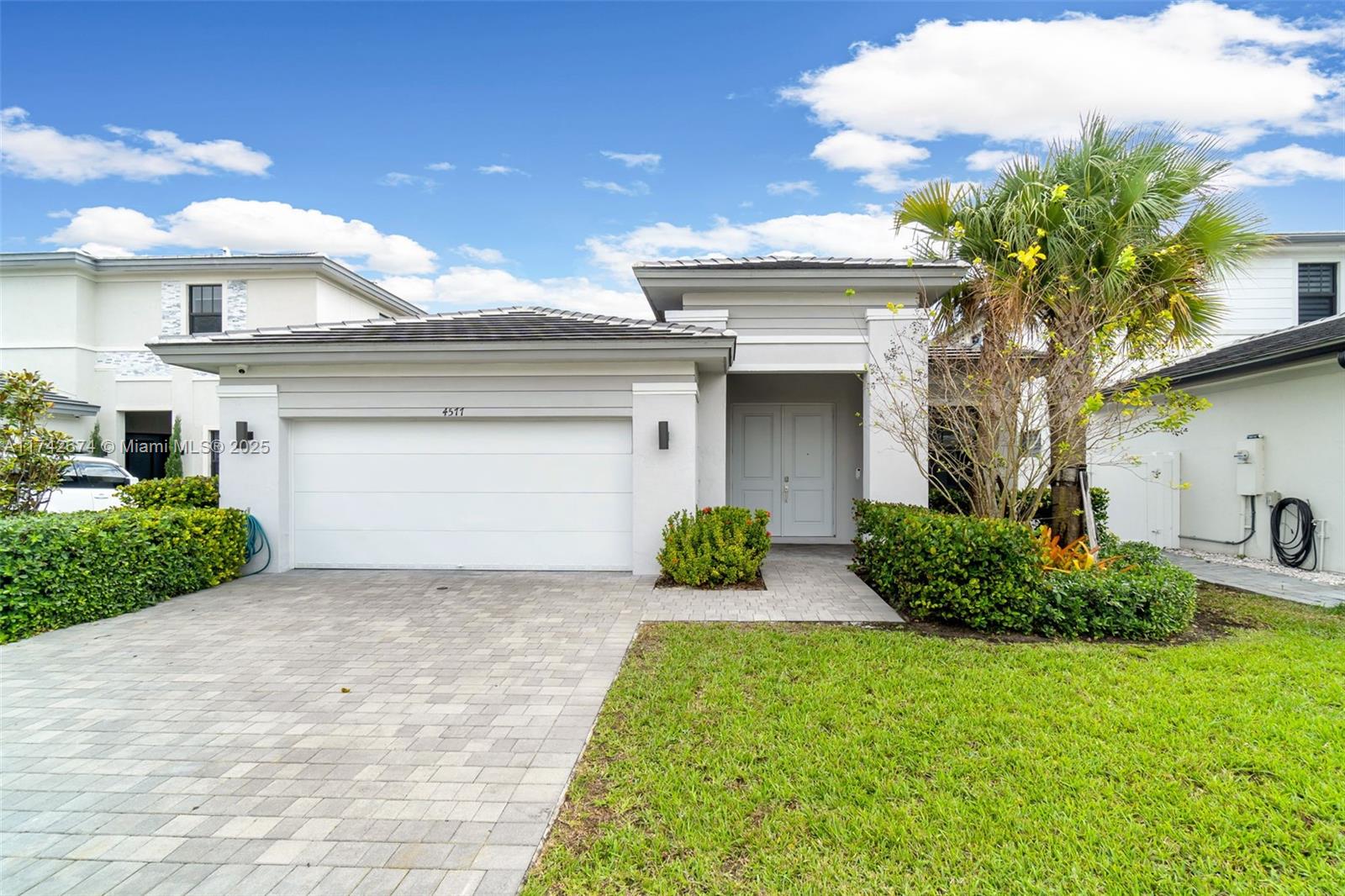 Property for Sale at 4577 Sw 174th Ave, Miramar, Broward County, Florida - Bedrooms: 3 
Bathrooms: 3  - $999,000