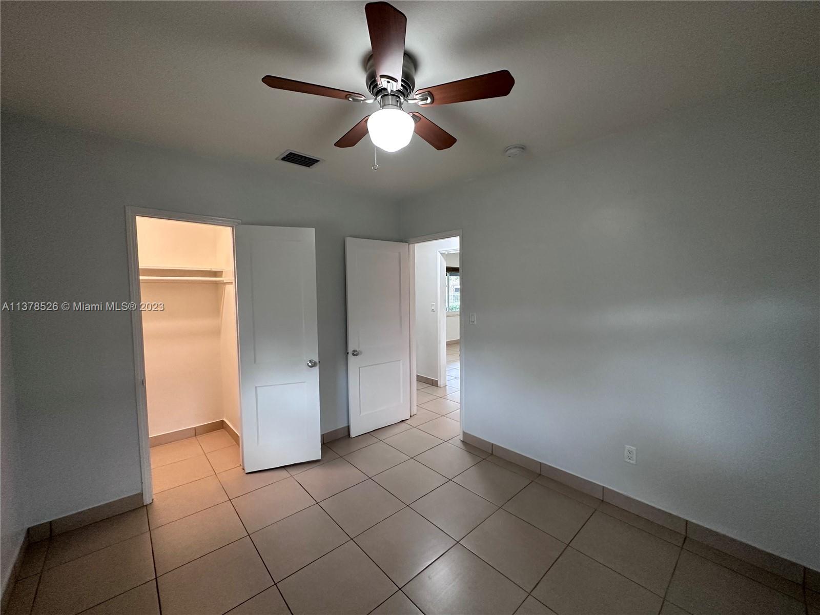 DRYSDALE MANOR - Residential Lease