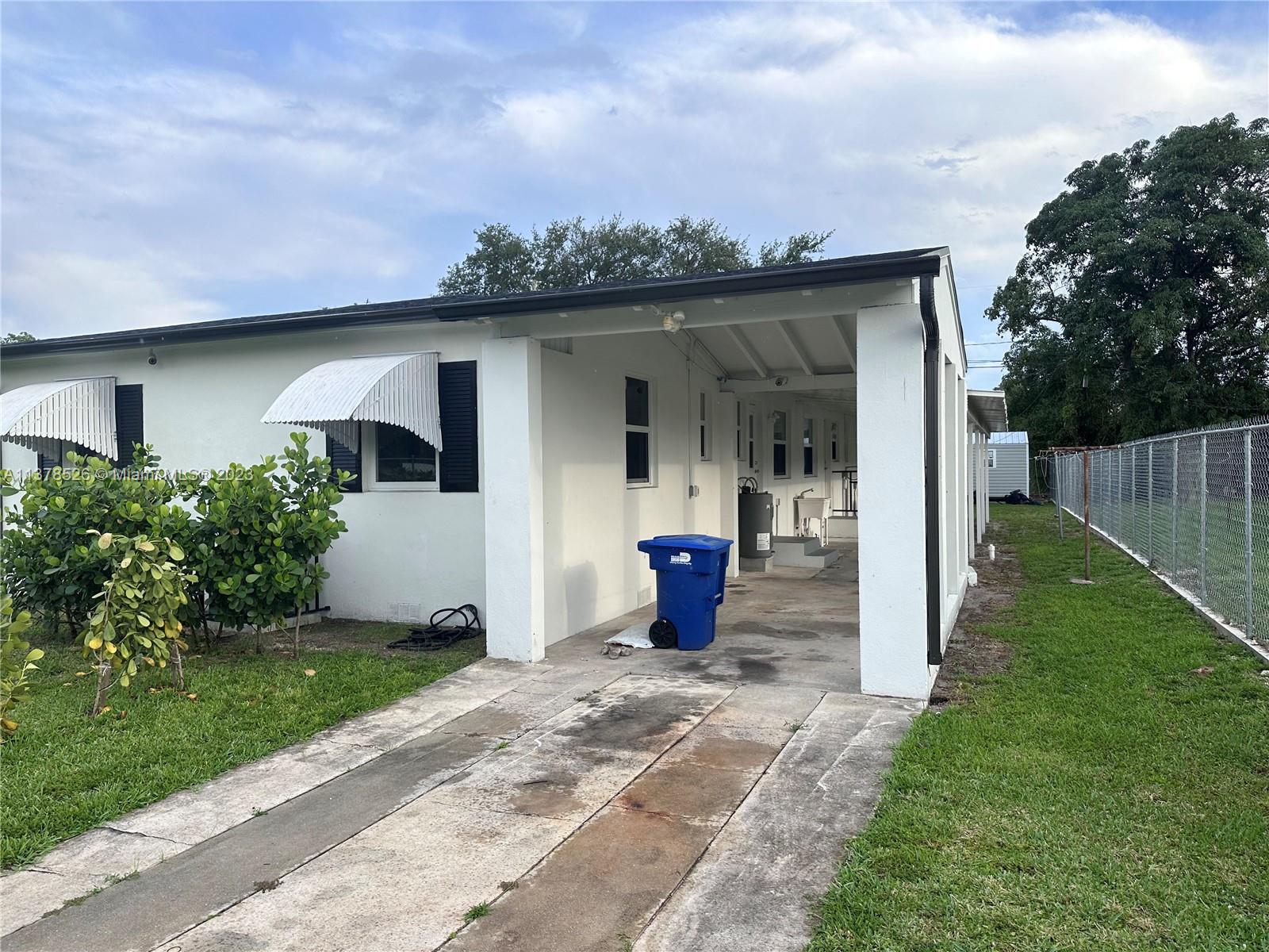 DRYSDALE MANOR - Residential Lease