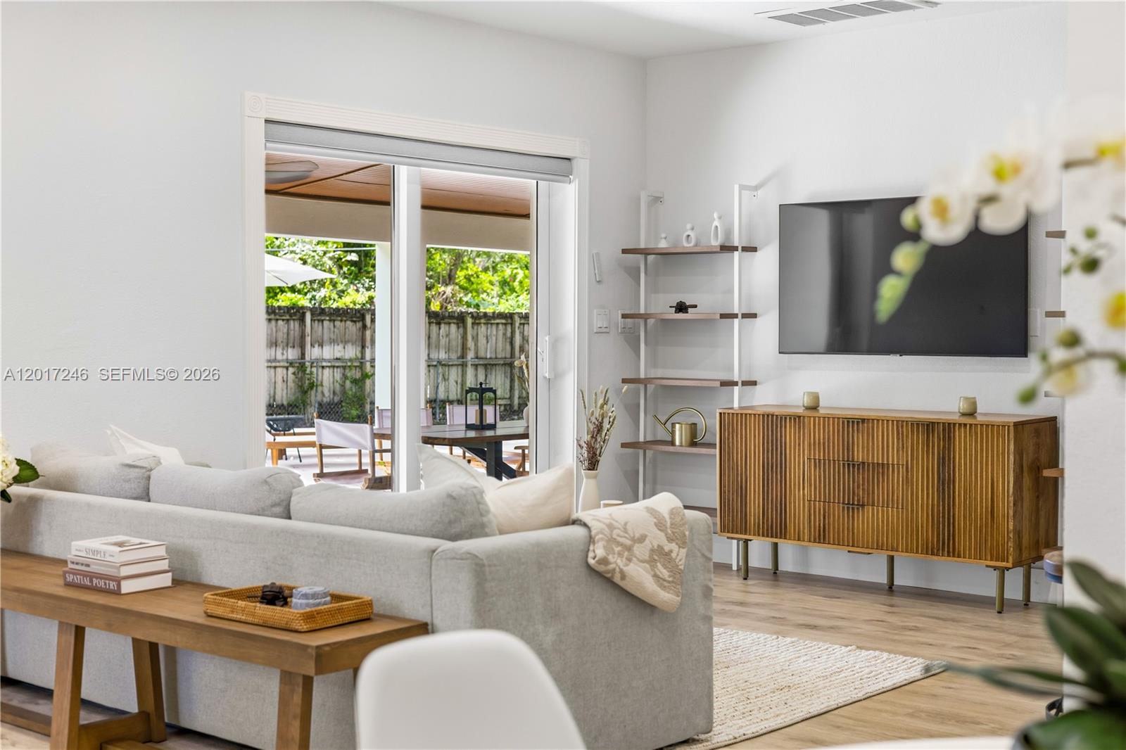 CAROLE HELMS MANOR - Residential