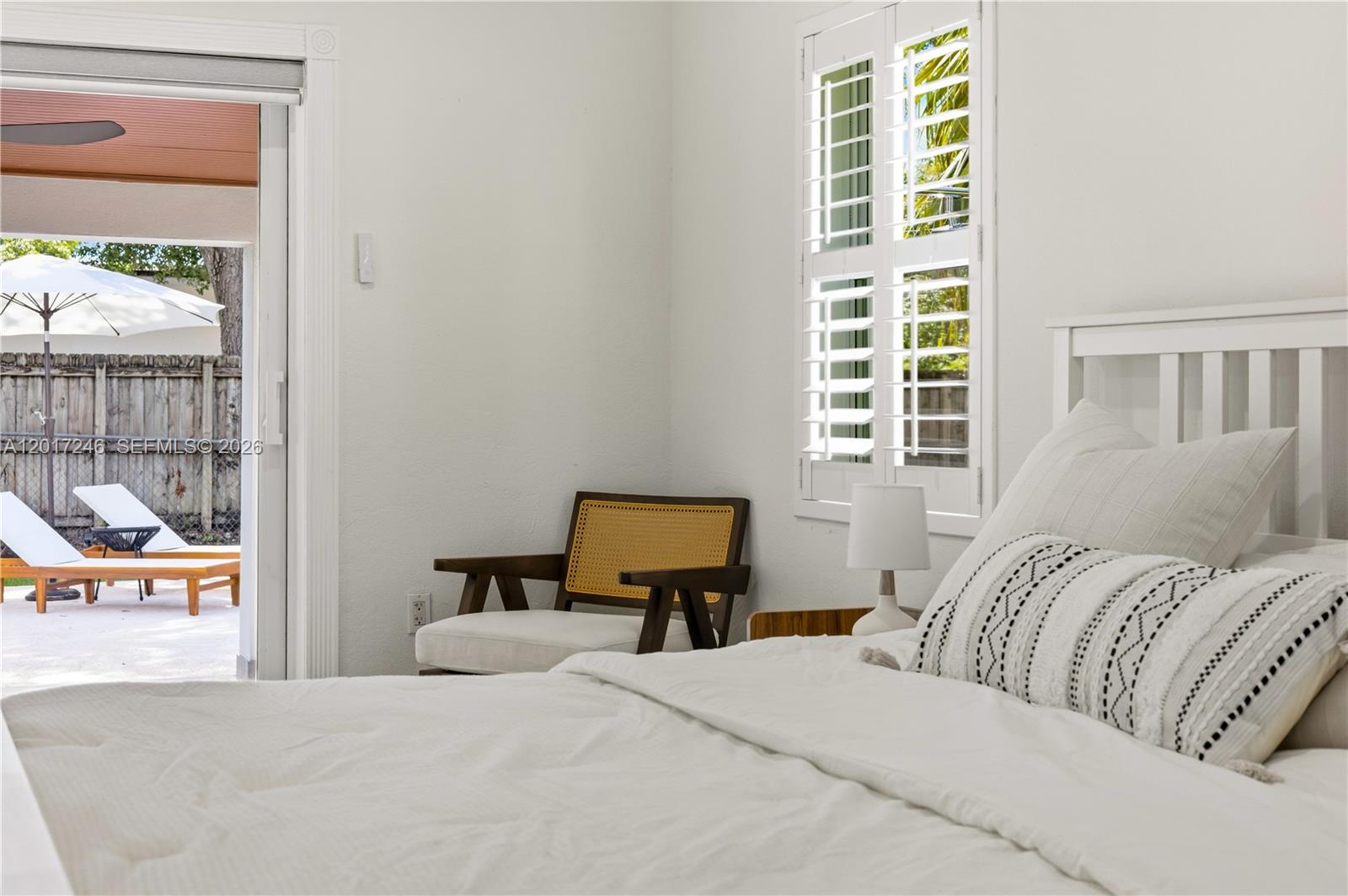 CAROLE HELMS MANOR - Residential