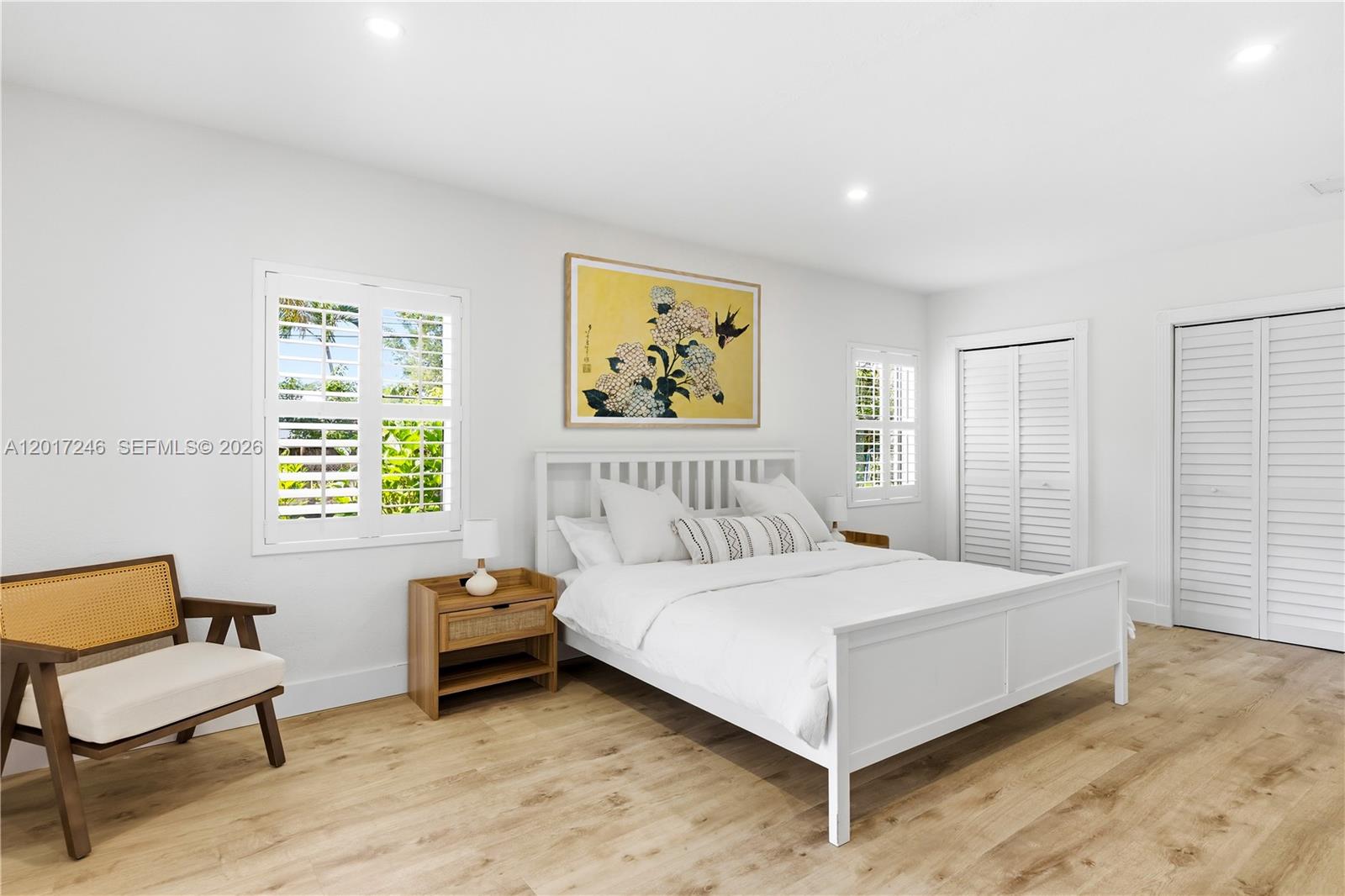CAROLE HELMS MANOR - Residential