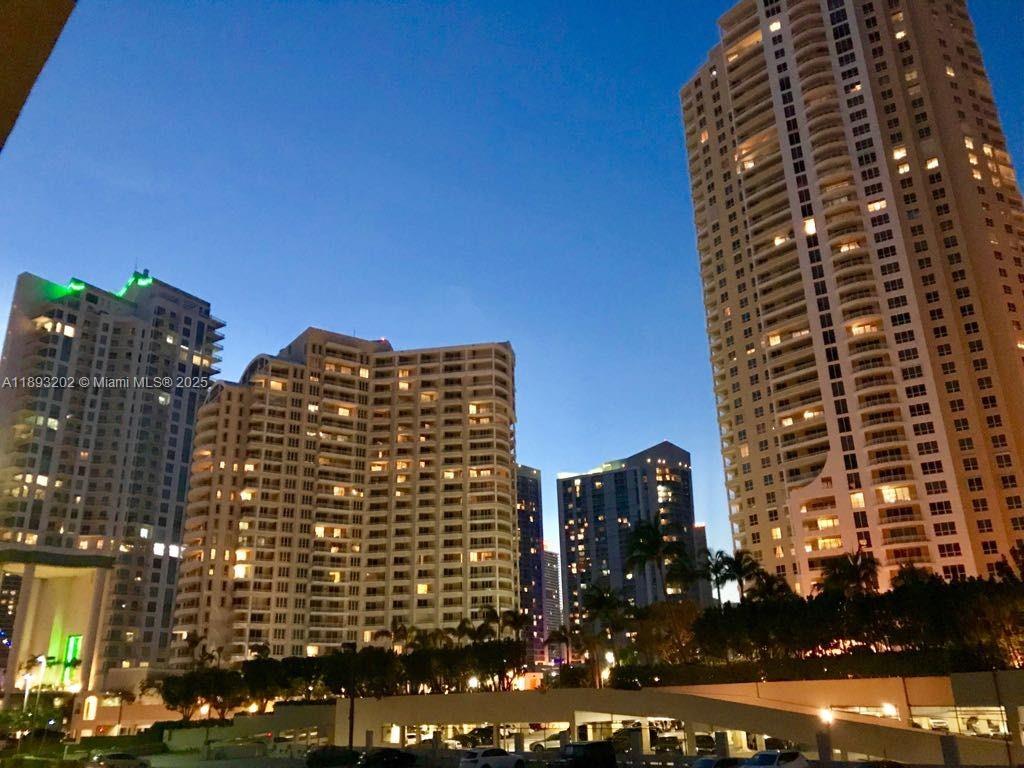 BRICKELL KEY II CONDO - Residential Lease