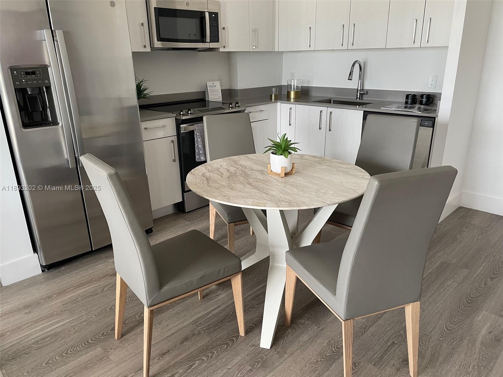 BRICKELL KEY II CONDO - Residential Lease