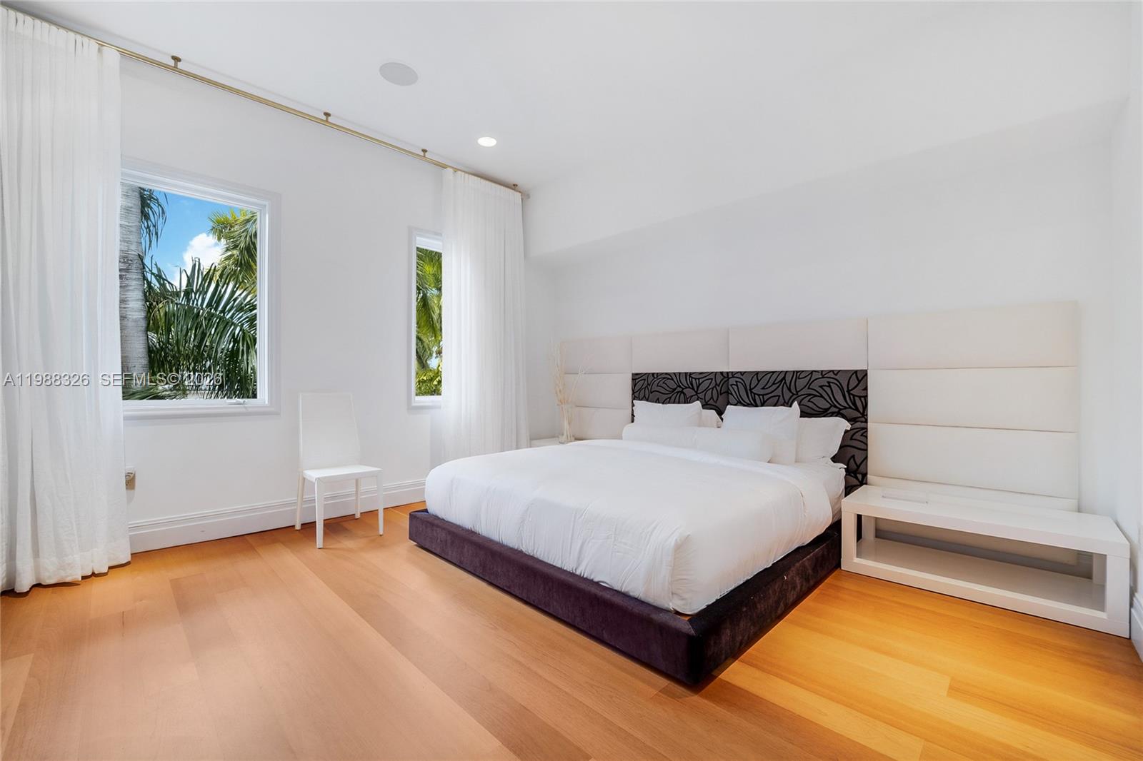 PALM ISLAND - Residential Lease