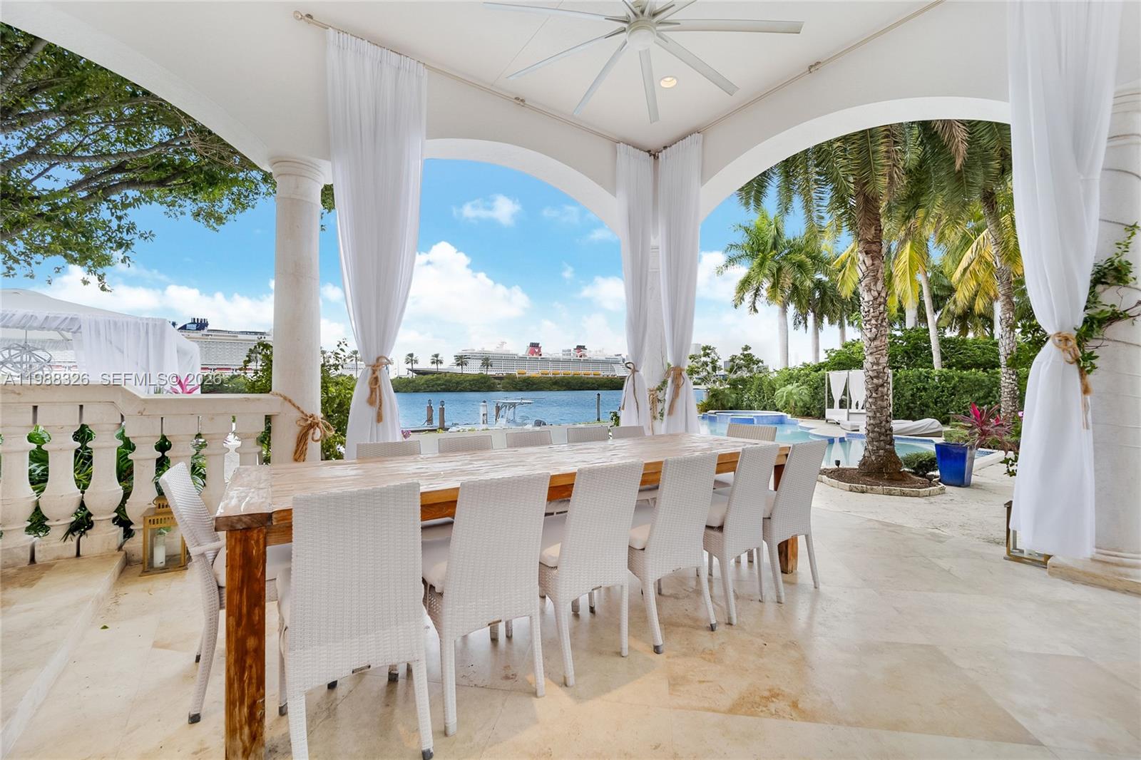 PALM ISLAND - Residential Lease