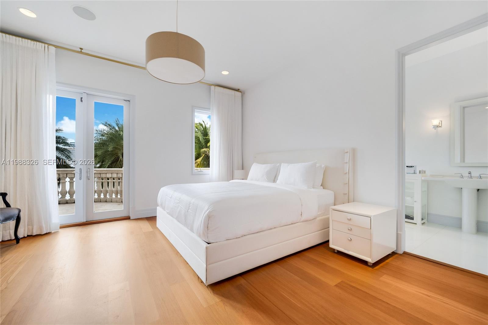 PALM ISLAND - Residential Lease