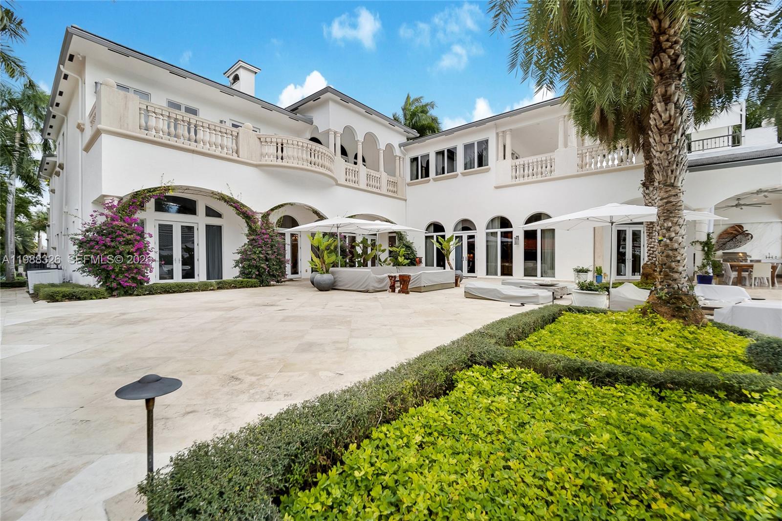 PALM ISLAND - Residential Lease